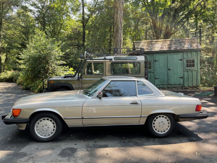 Thumbnail Photo undefined for 1988 Mercedes-Benz 560SL